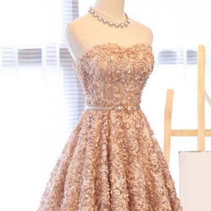 A-line Sweetheart Above-knee Champagne Tulle..