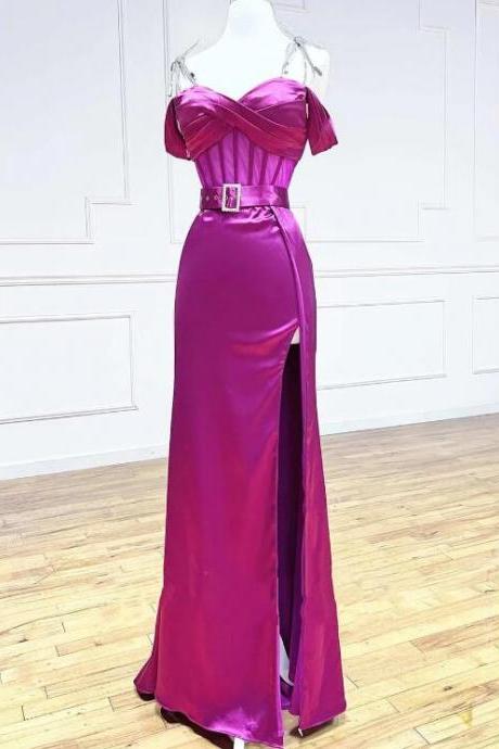 Magenta Sweetheart Belted Sheath Prom Dress With Slit